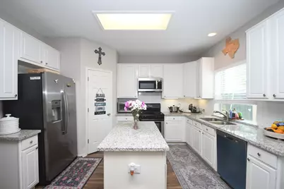 9805 Sunnycoast Lane, Pearland, TX 77584 - Photo 10