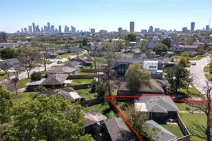 2418 Roy Cir, Houston, TX 77007 - Photo 2