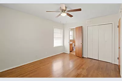 1409 Conrad Sauer Drive, Houston, TX 77043 - Photo 12