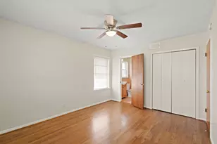 1409 Conrad Sauer Dr, Houston, TX 77043 - Photo 12