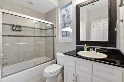 1202 W 25th Street, Houston, TX 77008 - Photo 10