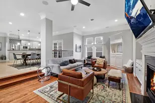 1202 W 25th St, Houston, TX 77008 - Photo 4