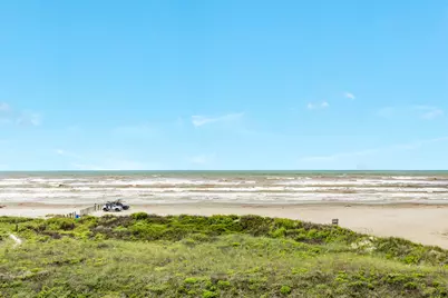 21127 W Sand Hill Drive, Galveston, TX 77554 - Photo 20