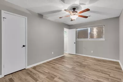 3937 Tumbleweed Lane, Baytown, TX 77521 - Photo 12