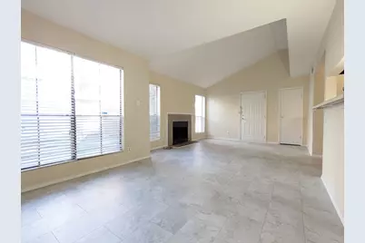 7200 T C Jester Boulevard #36, Houston, TX 77088 - Photo 6