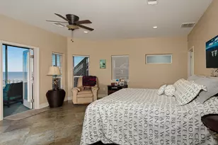 3723 Bayshore Dr, Bacliff, TX 77518 - Photo 12