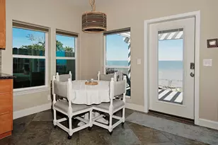 3723 Bayshore Dr, Bacliff, TX 77518 - Photo 8