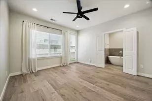 2215 Penny Derrick Ln, Houston, TX 77055 - Photo 12