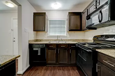 214 W 17th Street #3, Houston, TX 77008 - Photo 2