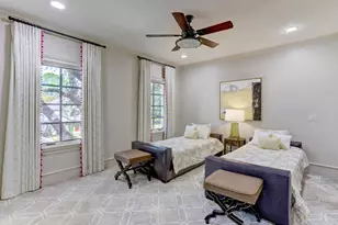 3749 Olympia Dr, Houston, TX 77019 - Photo 32