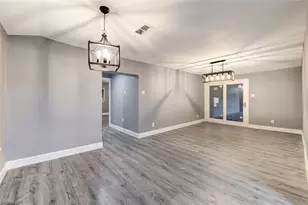 205 Morningside Dr, Friendswood, TX 77546 - Photo 16