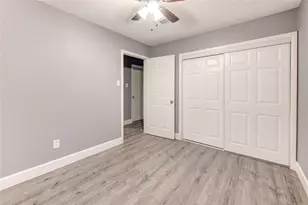 205 Morningside Dr, Friendswood, TX 77546 - Photo 36