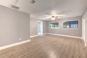 205 Morningside Dr, Friendswood, TX 77546 - Photo 22