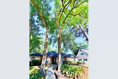 7146 Bayou Forest Drive, Houston, TX 77088 - Photo 2