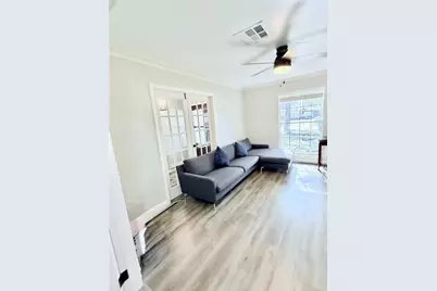 7146 Bayou Forest Drive, Houston, TX 77088 - Photo 22