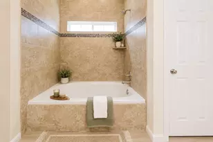1602 Grable Cove Ln, Spring, TX 77379 - Photo 6