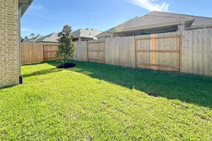 1015 Windy Creek Path, Conroe, TX 77304 - Photo 44