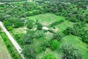 2380 County Rd 155, Alvin, TX 77511 - Photo 16