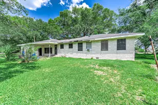 2380 County Rd 155, Alvin, TX 77511 - Photo 10