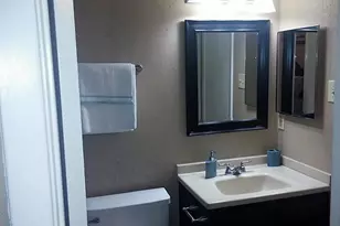 10555 Turtlewood Ct, Houston, TX 77072 - Photo 12