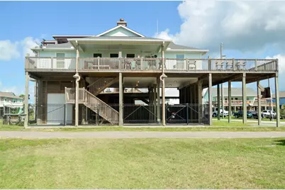 903 S Cove, Crystal Beach, TX 77650 - Photo 1