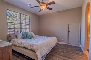 11409 Oak Springs Dr, Willis, TX 77378 - Photo 28