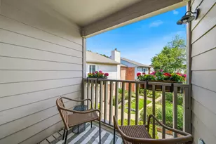 5956 Woodway Place Ct, Houston, TX 77057 - Photo 32