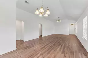 16703 Highland Villa Ln, Humble, TX 77396 - Photo 12