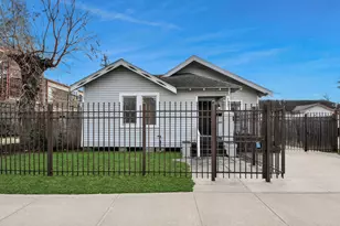 2820 Holman St, Houston, TX 77004 - Photo 2