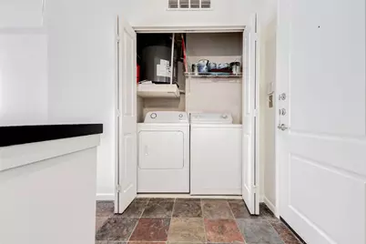 3505 Sage Road #1104, Houston, TX 77056 - Photo 14