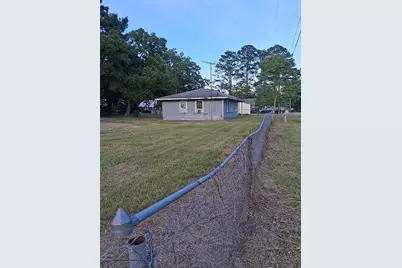 390 Nelson Street, Jasper, TX 75951 - Photo 2