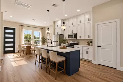 5949 Collingsworth Street, Houston, TX 77026 - Photo 2
