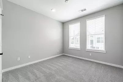 8475 Berry Brush Lane, Houston, TX 77022 - Photo 26