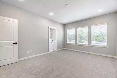 8475 Berry Brush Lane, Houston, TX 77022 - Photo 16