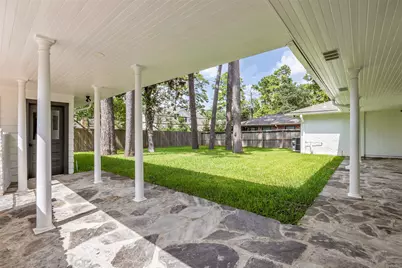 10006 Candlewood Drive, Houston, TX 77042 - Photo 26