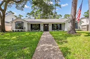10006 Candlewood Dr, Houston, TX 77042 - Photo 1