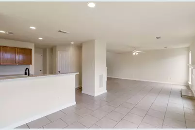 7622 Jonathon Court, Houston, TX 77489 - Photo 6