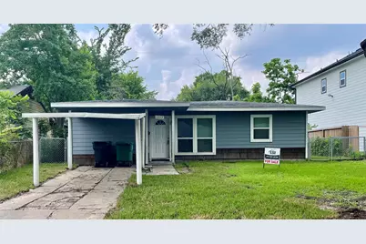 5313 Chennault Road, Houston, TX 77033 - Photo 1