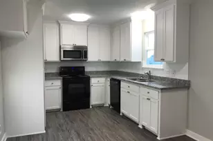 5313 Chennault Rd, Houston, TX 77033 - Photo 2