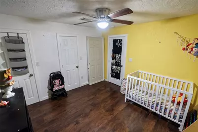 508 Clear Lake Road, Highlands, TX 77562 - Photo 16