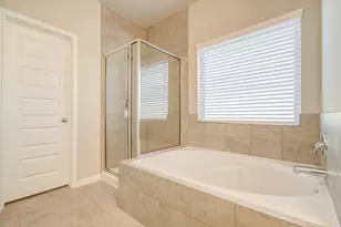 506 Hidden Brook Circle, Baytown, TX 77523 - Photo 14