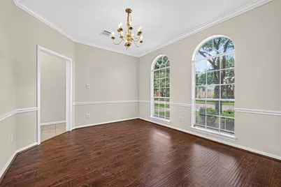 12330 Shadow Green Drive, Houston, TX 77082 - Photo 10