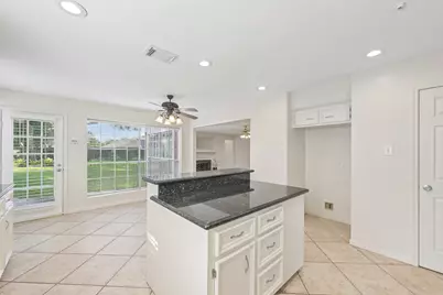 15 Sterling Street, Sugar Land, TX 77479 - Photo 12