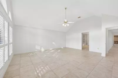 15 Sterling Street, Sugar Land, TX 77479 - Photo 18