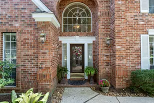 63 Driftoak Cir, The Woodlands, TX 77381 - Photo 4
