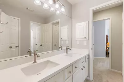 63 Driftoak Circle, The Woodlands, TX 77381 - Photo 30
