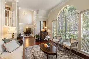 63 Driftoak Cir, The Woodlands, TX 77381 - Photo 8