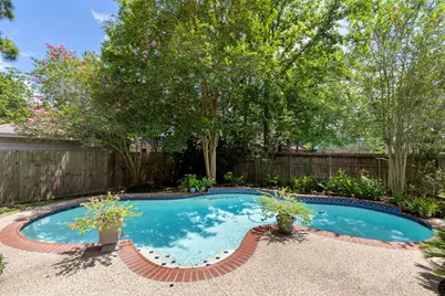 63 Driftoak Circle, The Woodlands, TX 77381 - Photo 38