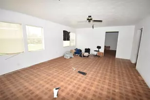 1909 Avenue C, Bay City, TX 77414 - Photo 2