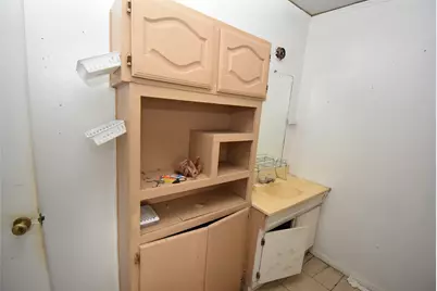 1909 Avenue C, Bay City, TX 77414 - Photo 6